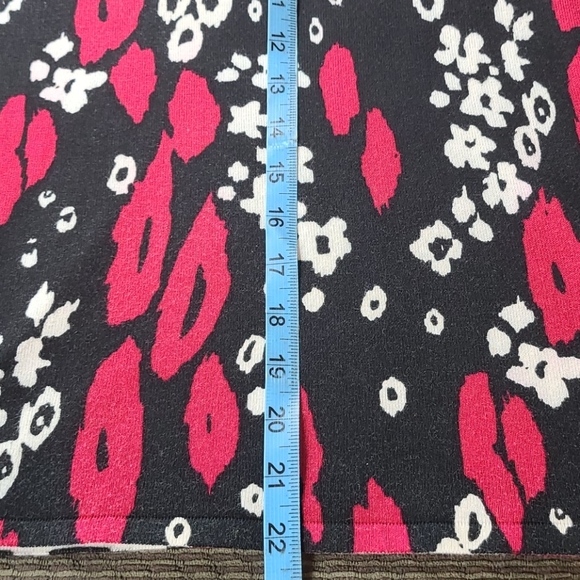 LH sport Sweater - Picture 9 of 16